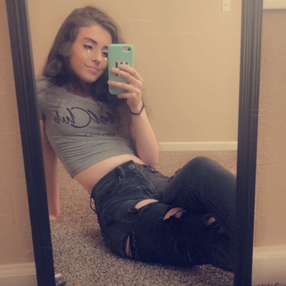 Grey form fitting Crop top